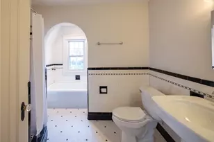 28 Rosewood Ave, Cranston, RI 02905 - Photo 29