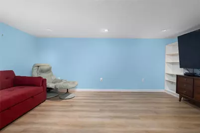 35 Post Road, Westerly, RI 02891 - Photo 21