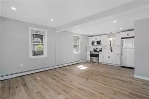 17 Padelford Ave, East Providence, RI 02915 - Photo 9
