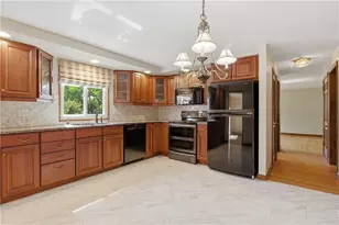 2699 Diamond Hill Rd, Cumberland, RI 02864 - Photo 13