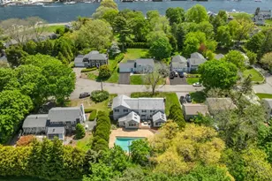 6 Driftwood Dr, Barrington, RI 02806 - Photo 3