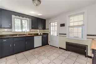 11 Palm Blvd, Warwick, RI 02888 - Photo 13