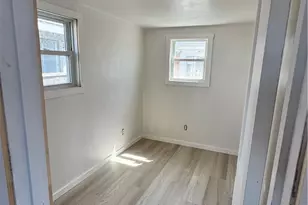 854 Matunuck Beach Rd, South Kingstown, RI 02879 - Photo 9
