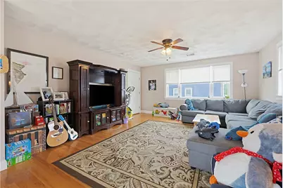 6 Wilson Street, Bristol, RI 02809 - Photo 3
