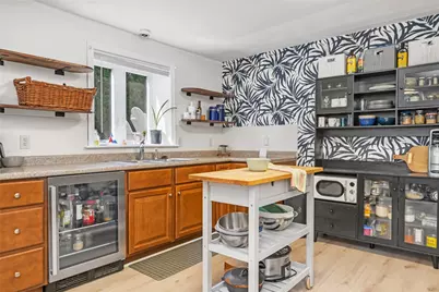 18 Waterman Street, Bristol, RI 02809 - Photo 29