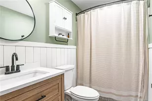 18 Waterman St, Bristol, RI 02809 - Photo 35