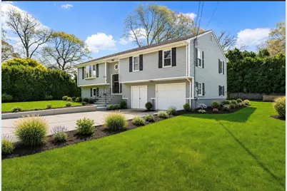 18 Waterman Street, Bristol, RI 02809 - Photo 3
