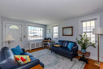 24 Columbus Boulevard, Cranston, RI 02910 - Photo 5