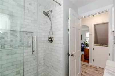 24 Columbus Boulevard, Cranston, RI 02910 - Photo 17