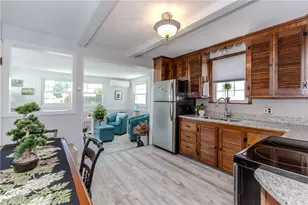 24 Columbus Blvd, Cranston, RI 02910 - Photo 13