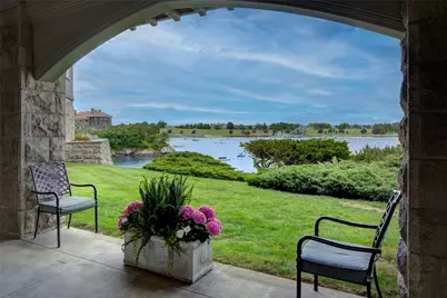 127 Harrison Avenue #7, Newport, RI 02840 - Photo 45
