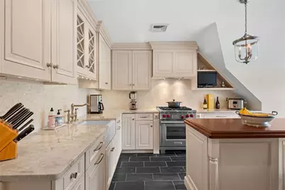 127 Harrison Avenue #7, Newport, RI 02840 - Photo 27