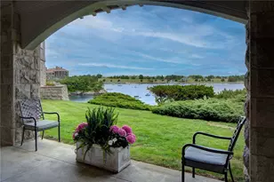 127 Harrison Ave, Newport, RI 02840 - Photo 45