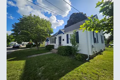 11 Jones Avenue, Pawtucket, RI 02861 - Photo 3