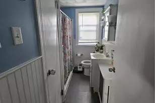 11 Jones Ave, Pawtucket, RI 02861 - Photo 15