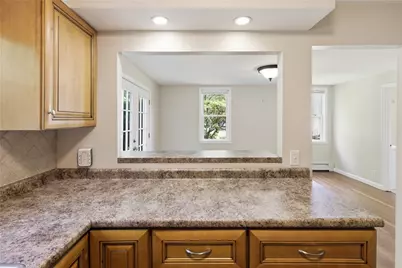 865 Pontiac Avenue, Cranston, RI 02910 - Photo 13