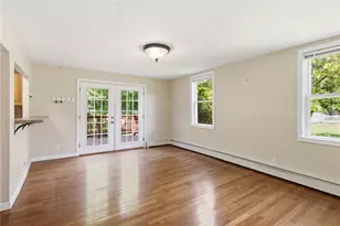 865 Pontiac Ave, Cranston, RI 02910 - Photo 7