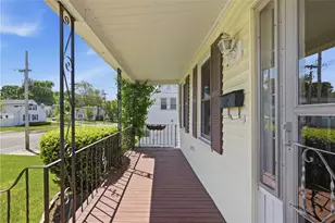 865 Pontiac Ave, Cranston, RI 02910 - Photo 43