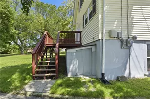 865 Pontiac Ave, Cranston, RI 02910 - Photo 37