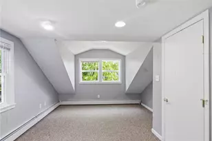 865 Pontiac Ave, Cranston, RI 02910 - Photo 25
