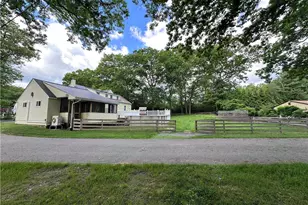 1381 Putnam Pike, Glocester, RI 02814 - Photo 39