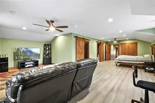 1381 Putnam Pike, Glocester, RI 02814 - Photo 23