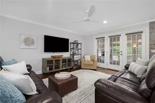 80 Douglas Dr, North Kingstown, RI 02874 - Photo 15
