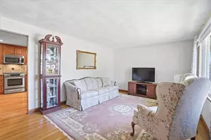 14 Stone Ave, Warwick, RI 02889 - Photo 11