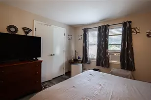 3 Benedict St, Pawtucket, RI 02861 - Photo 11