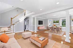 5 Thayer Pl, Warwick, RI 02888 - Photo 7