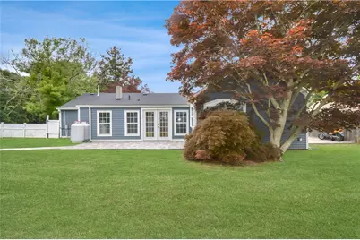 6 Sweeney Lane, Bristol, RI 02809 - Photo 9
