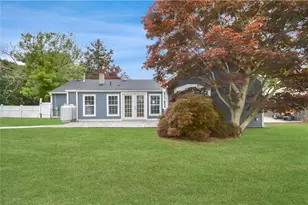 6 Sweeney Ln, Bristol, RI 02809 - Photo 9