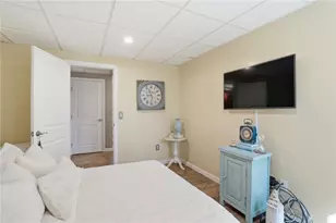 75 Oak Dell Cir, East Greenwich, RI 02818 - Photo 35