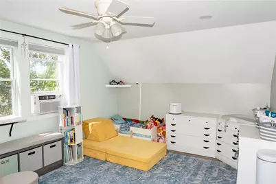 207 Phillips Street, Woonsocket, RI 02895 - Photo 21