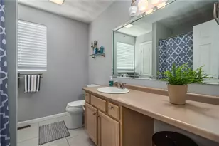 53 Orchard Valley Dr, Cranston, RI 02921 - Photo 31