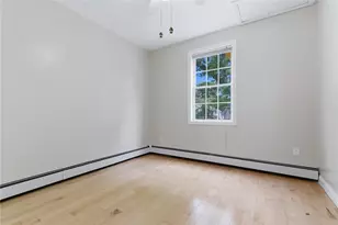 20 Killey Ave, Warwick, RI 02889 - Photo 17