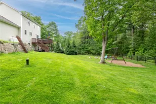 10 Victory Falls Rd, Coventry, RI 02827 - Photo 27