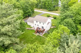 10 Victory Falls Rd, Coventry, RI 02827 - Photo 25