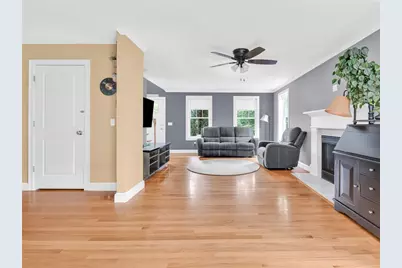 10 Victory Falls Road, Coventry, RI 02827 - Photo 9