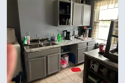 50 Hawkins Street, Providence, RI 02908 - Photo 3