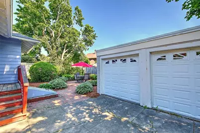 30 Langham Road, Providence, RI 02906 - Photo 5