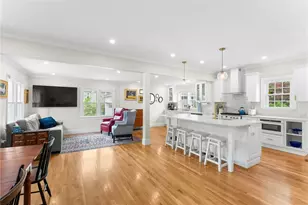 1144 Narragansett Blvd, Cranston, RI 02905 - Photo 9