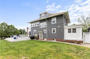 1144 Narragansett Blvd, Cranston, RI 02905 - Photo 41
