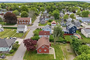 129 Dewolf Ave, Bristol, RI 02809 - Photo 29