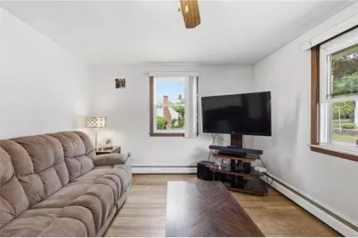 129 Dewolf Avenue, Bristol, RI 02809 - Photo 5