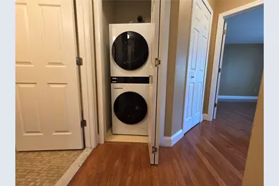 1800 Douglas Avenue #327, North Providence, RI 02904 - Photo 9