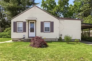 36 Martin St, Coventry, RI 02816 - Photo 1