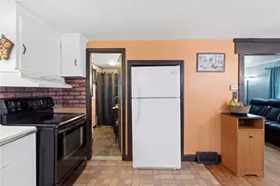 36 Martin St, Coventry, RI 02816 - Photo 5