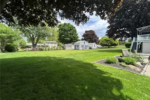 28 Eveready Ave, Bristol, RI 02809 - Photo 5