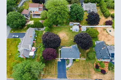 28 Eveready Avenue, Bristol, RI 02809 - Photo 5